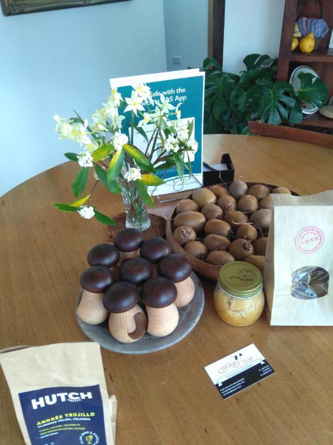 Cherry Top Farmstay - Boutique Eco Village Lilydale Esterno foto