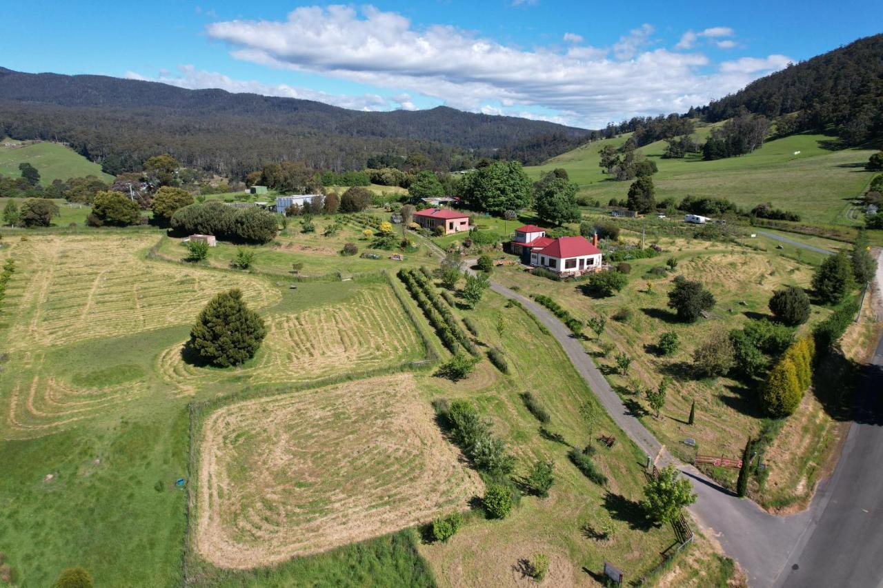 Cherry Top Farmstay - Boutique Eco Village Lilydale Esterno foto