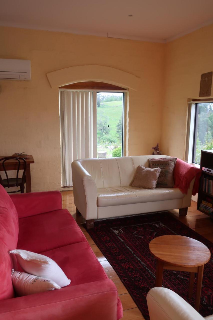 Cherry Top Farmstay - Boutique Eco Village Lilydale Esterno foto