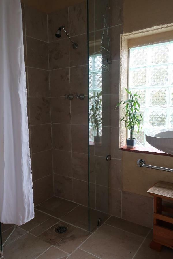 Cherry Top Farmstay - Boutique Eco Village Lilydale Esterno foto