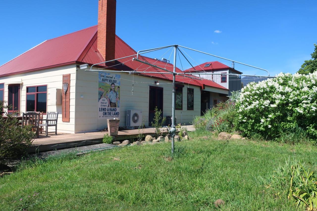 Cherry Top Farmstay - Boutique Eco Village Lilydale Esterno foto